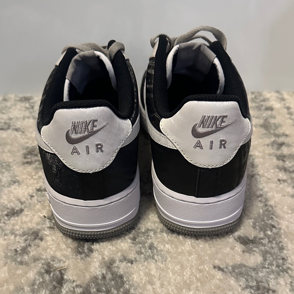 Nike Air Force 1 (men’s shoes)
